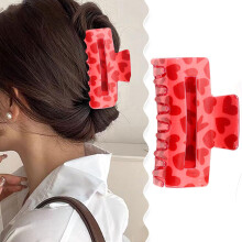 Valentine's Day Hair Claw Clips Red Heart Hair Clip for Women Girls Plastic Hair Clamps Romantic Love Hair Accessories for Valentine Gift, Strong Hold