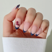 Glamnetic x Fanatics Press On Nails - Mississippi Rebels | Kurze Mandel-Fake Nails, Mississippi Blue French Tips