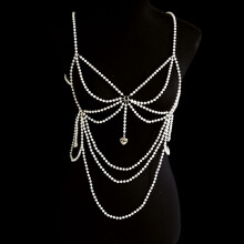 Stylish Pearl Body Chain With Heart Shaped Pendant For Formal Wear Occasions