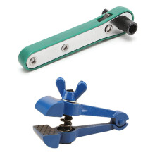 1x Pliers Small Vise Heavy-Duty Deputy 25mm Precision Vise & 17 in 1 Chrome Vanadium Steel Wrench Driver Set Torx Screwdriver Set Ratchet Socket