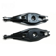 Left Right Rear Lower Control Arm 52350-TMK-T00 52355-TMK-T00 for CR-V 2017- 2021 Breeze 2020 2021
