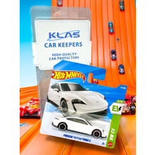 Porsche Tayan Turbo S (White & Black) 3/10 HW EV - 2026-34/250 (Short Card) - includes a KLAS Car Keeper Protector Case - JJJ05
