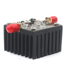 Nieuwe 86-108 MHz FM 2,5W Eindversterker 2,5 Watt FM-Zender RF-Vermogensversterker voor Amateurradio FM-Zenders
