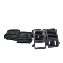 4pcs/Set Dash Air Vent Grille for Matrix 02-12 99742217000 197432-17000 97482-17000 97462-17000 A/C Air Outlet