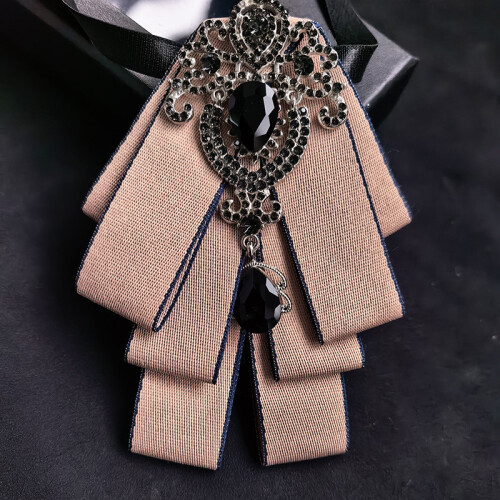 (StyleD)Versatile Collar Flower Pin With Glittering Stones For Office Party Or Gift Use