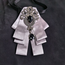 (StyleH)Versatile Collar Flower Pin With Glittering Stones For Office Party Or Use Gift