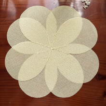 (Ivory)Jute Coasters With Flower Shape Design For Family Meals And Modern Home Decor