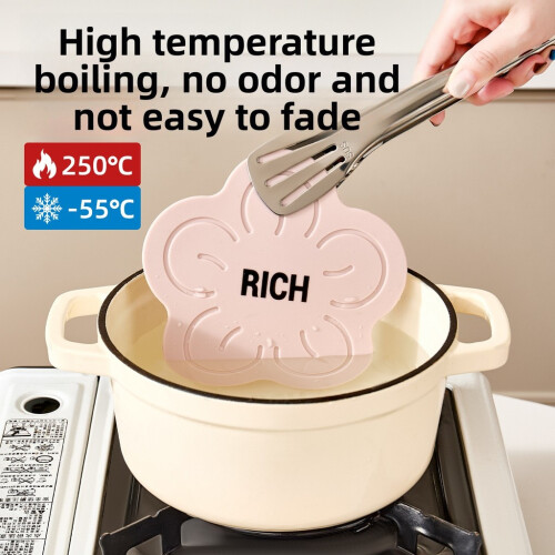 (Pink)Waterproof Silicone Dinner Placemat With Elegant Flower Pattern For Settings 2