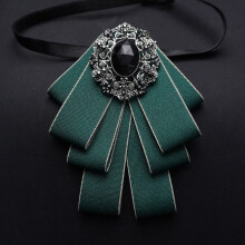 (GreenEdges)Mens Fashionable Wide Width Bow Tie With Heart Shape For Wedding And Looks Party