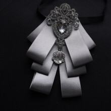 (SilverGray)Adults Widewidth Mens Bow Tie With Spliced Material And Heartshaped Corsage For Formal Events