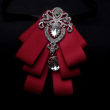 (BurgundyWhiteDiamond)Adults Widewidth Mens Bow Tie With Spliced Material And Heartshaped Corsage For Formal Events