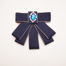 (ApricotBluePin)Minimalistisches Unisex Halsband Blume mit verstellbarem Riemen und Seidenstoff für Zeremonien