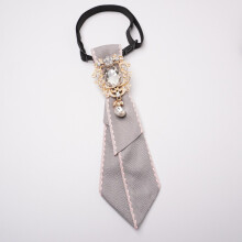 (LightGrayBeigeTrim)Vintage Waterdrop Rhinestone Collar Clip For Adults Handmade Polyester Wear Formal