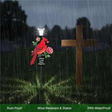 Plaque Commémorative Cardinal Rouge avec Lumières LED - Ornement de Cimetière en Métal, Convient Aux Cimetières et Aux Cadeaux de Condoléances