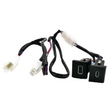 Chargeur Rapide de Voiture 12 V/24 V avec LED Rouge et Double Port USB Type-C PD QC3.0 pour Amarok 11-18