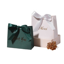 50 Stück Süßigkeiten-Geschenktüten mit Schleife, Gastgeschenkboxen für Hochzeiten, Geburtstage, Thanksgiving, Weihnachten, Grün