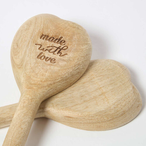 Homescapes Mango Wood Heart Shaped Spoons, Set of 2 2