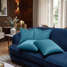 (4X, TEAL) Premium Diamond Design Velvet Filled Cushion