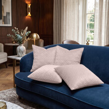 (4X, PINK) Premium Diamond Design Velvet Filled Cushion