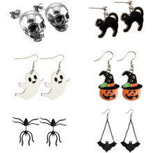 Halloween-korvakorut, kurpitsa, luuranko, kallo, pää, lepakko, hämähäkki, aave, musta kissa, charmi, korvakorut, koruse