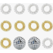 Acupressuur massageset met 10 ringen en 2 magnetische ballen voor vinger- en teenmassage, ontspanning, hand- en voettherapie.