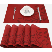 Washable PVC Placemats Set of 6, Heat Resistant, Non Slip Table Mats for Kitchen, Home, Restaurant, Dining Table, 45 x 30 cm, Red