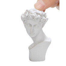 iLAND 1/12 Scale Accessories Mini Greek Mythology Decor Miniature Resin Statue Giuliano De' Medici Dollhouse Accessories Mini Museum Figure for Victor