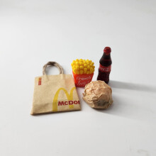 COMPACTINI Miniature Model Scale Set Dollhouse Accessories Fast Food Miniature Hamburger Fried Chiken Miniature Soda Bottle Miniature (to Go Set Mc)