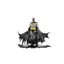 DC Hjältar: Batman (Svart Version) Previews Exklusiv 1:8 Skala Staty