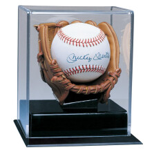 Affichage de balle de baseball avec gantelet en cuir marron