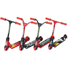 1Pc Trottinette Rouge aléatoire Mini Trottinette à deux roues Jouets d'entraînement pour enfants