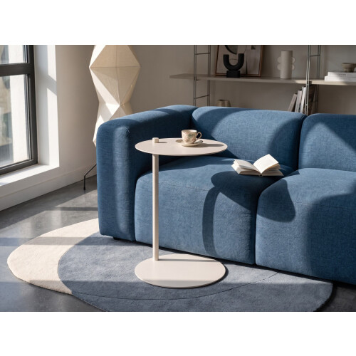 Beliani Side Table KENSICO Metal Off-White 1