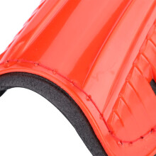 Schienbeinschoner für Fußball, rotes Design, 1