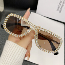 (Gold Tea)Metal Frame Sunglasses With Sparkling Rhinestone For Summer Party And Fashion