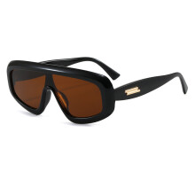 (Black Tea)Óculos de sol elegantes de policarbonato com design de armação completa para viagens e eventos