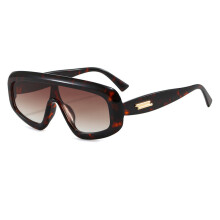 (Black Brown)Stylish Polycarbonate Sunglasses With Fullframe Design For Travel Events And