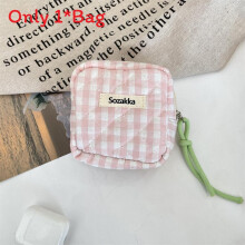 (Pink Grid) Quilted Small Storage Pouch For Girls With Zipper And Pattern Stylish Grid