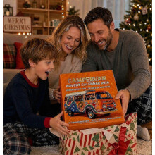 Adventskalender 2026 in Form eines Wohnmobils mit 24 flachen Acryl-Sammelfiguren, Weihnachtsüberraschungsgeschenk für Camping- und Reiseliebhaber