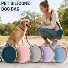 (1pcs, Two tone Purple) Waterproof Silicone Dog Treat Pouch with Zipper and Wrist Strap for Training Walks