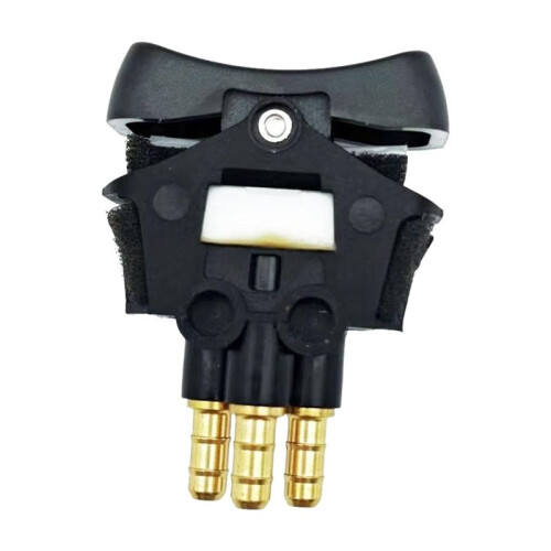 38U0209 3-Pin Air Suspension  Socket  for JAC Trucks
