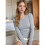 Damen Scoop Neck Slim Fit Langarm Basic Thermounterhemd Tiefes Blumen-Grau M 4