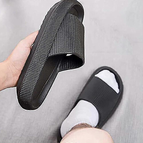 Unisex Pillow Slides Slippers, Non-slip, Quick-drying Bath Slippers 2