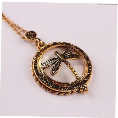 Collier long loupe style animal, pendentif loupe 1