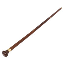 Walking stick for seniors: Daily wooden support for more – 3part walking stick for outdoor use, park, and courtyard.