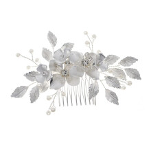 Traditional Hair Accessories Flower Crystal Hair Comb For Bride Wedding Fashionable Hairpin Headpiece 1 piece (1 Pack) Silver