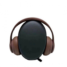 Beats Studio Pro Wireless Bluetooth Headphones with Over-Ear Design for Recording Engineers