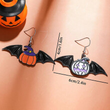 Pendientes de aleación con forma de calavera, llave y murciélago cruzados para Halloween, con gancho para la oreja y diseño de calabaza