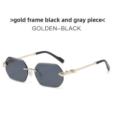(StyleA)Occhiali da sole montatura quadrata chic con livello antiuv Uv400 per guida street style e