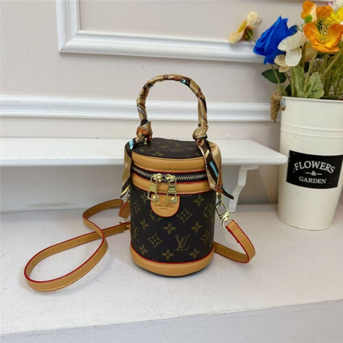 (Brown) Vintage printed cylindrical bucket bag