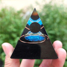 (9)Orgonite Chakra Energy Pyramid Aura Divination Yoga Meditation Craft Ornaments